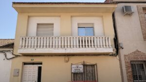 Estupenda Casa de Pueblo en El Robledo